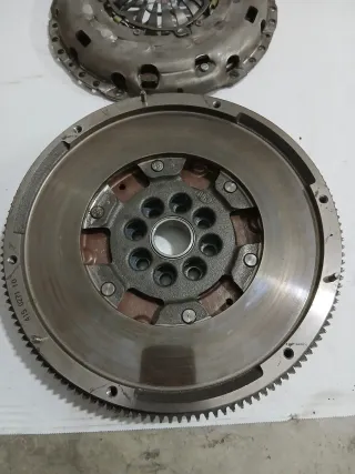 Embrague Volkswagen Multivan t5 2.5 tdi 130cv AXD