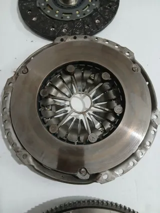 Embrague Volkswagen Multivan t5 2.5 tdi 130cv AXD