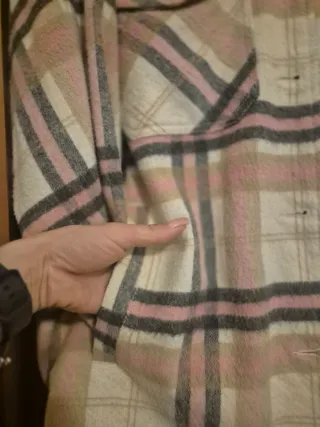 Chaqueta Zara cuadros beige y rosa