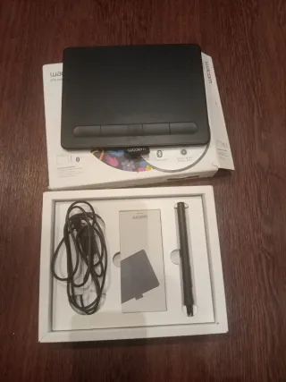 Wacom Intuos Tableta Gráfica