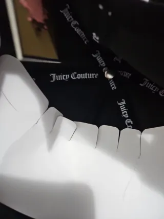 Conjunto Juicy Couture: Mochila, Cartera y Gorra