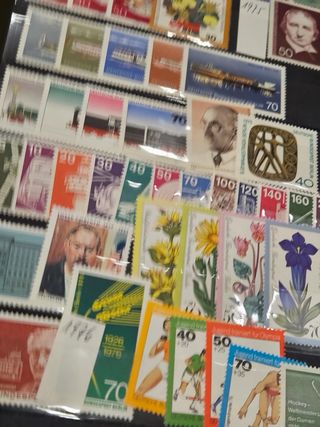 2000 sellos del mundo.