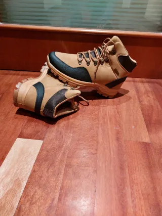 Scarponcini uomo marroni e neri