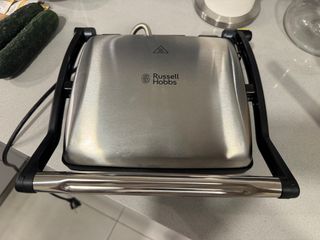 Sandwichera Plancha Russell Hobbs Acero Inox