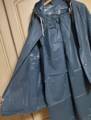 Chubasquero impermeable completo azul