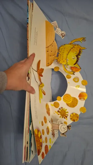 El Monstruo de Colores, un libro pop-up