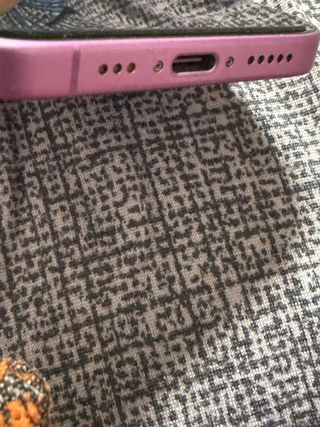 iPhone 16 Rosa Como Nuevo