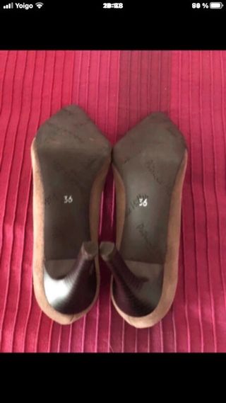 Zapatos Patricia Miller Piel Marrón y Dorado