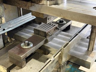 Prensa Excéntrica Belt 30 TN