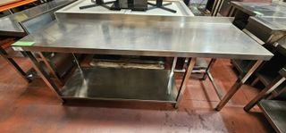 Mesa Acero Inox 2m con Estante Usada