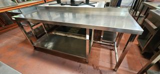 Mesa Acero Inox 2m con Estante Usada