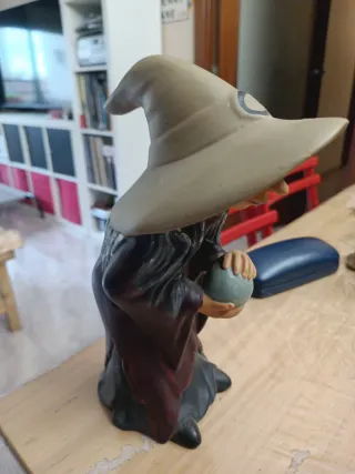 Bruja terracota 26cm con bola