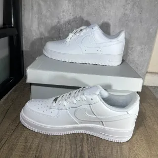 Nike Air Force 1 Low '07 Blancas Talla 40