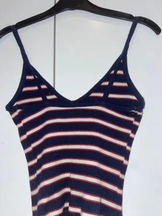 Top de tirantes a rayas