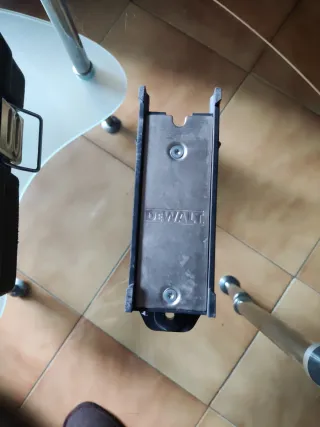 Nivel Láser DeWalt DW088CG-XJ