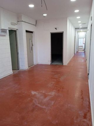 Nave industrial en venta en Montigalà -Sant Crist en Badalona