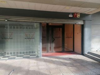 Nave industrial en venta en Montigalà -Sant Crist en Badalona