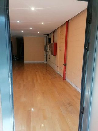 Nave industrial en venta en Montigalà -Sant Crist en Badalona