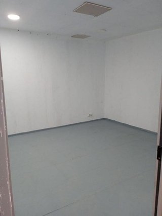 Nave industrial en venta en Montigalà -Sant Crist en Badalona