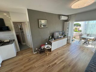 Piso en venta en Escala, L´