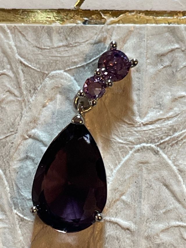 Pendientes Rodhinados Amatistas y Circonitas