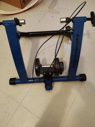 Rodillo y cubierta para bicicleta