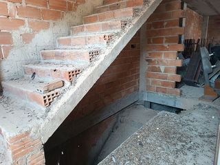 Casa adosada en venta en Baza