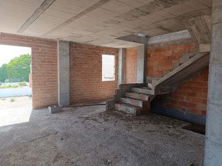 Casa adosada en venta en Baza