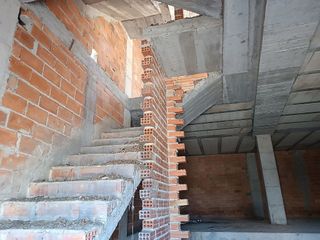 Casa adosada en venta en Baza