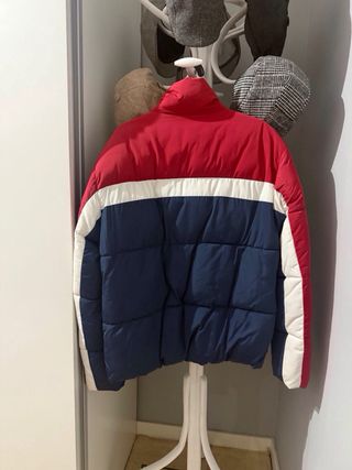 Plumífero Only & Sons azul y rojo