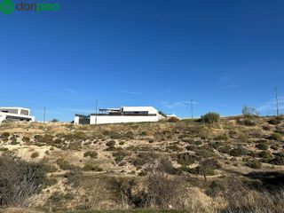 Terreno en venta en Zubia (La)