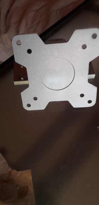 Soporte pared para tv ó monitor marca  Gisan