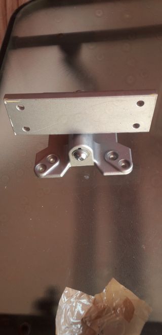 Soporte pared para tv ó monitor marca  Gisan