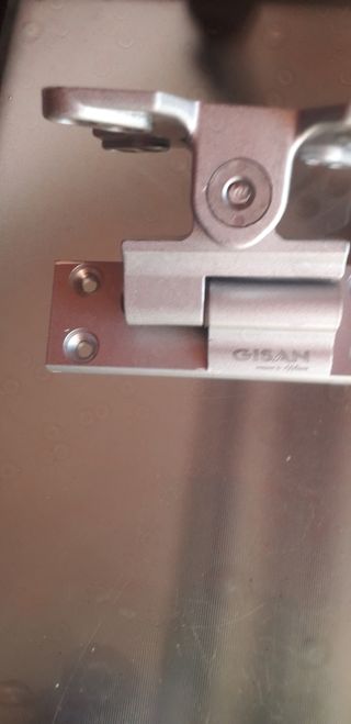 Soporte pared para tv ó monitor marca  Gisan