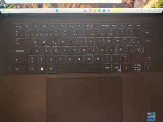 Dell Precision 5560 i7 11800H 16GB RAM 256GB SSD