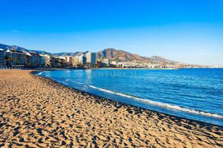 Piso en venta en Los Pacos en Fuengirola