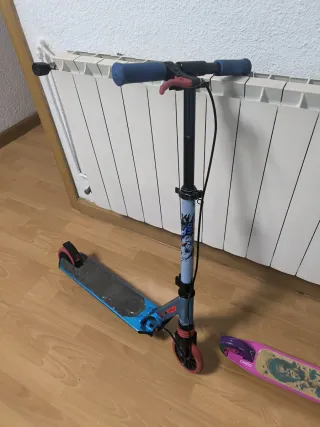 2 Patinetes Oxelo para niño y niña