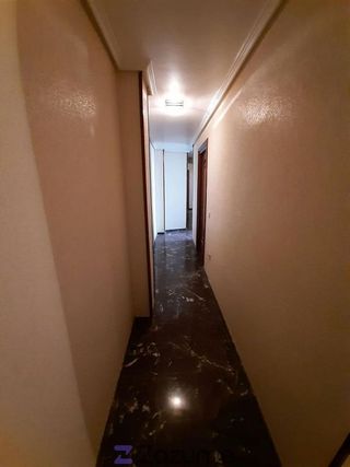 Piso en alquiler en Linares