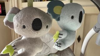 Balancín Ingenuity Plegable Bebé con su caja