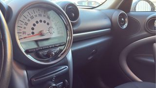 MINI Countryman 2011