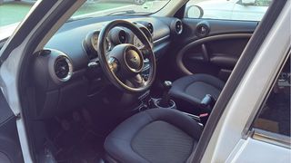 MINI Countryman 2011