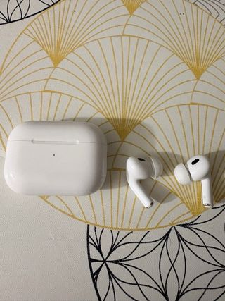 AirPods Pro 2ª Gen MagSafe Lightning.