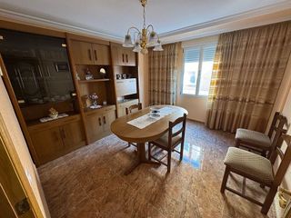 Piso en venta en Caudete