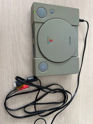 Consola Sony Playstation 1 Gris (preguntar dudas)