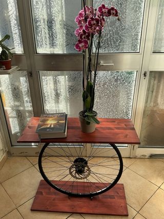 Tavolino fai da te ruota bici legno metallo