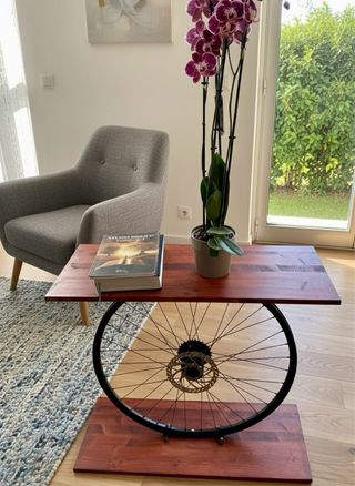 Tavolino fai da te ruota bici legno metallo