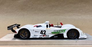 BMW V12 LMR Angle-Arrow Slot