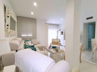 Piso en alquiler en Parque Mediterráneo - Santa Paula en Málaga