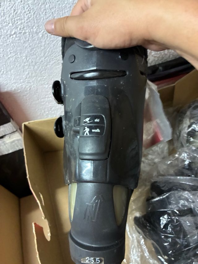 Botas Esquí nueva Nordica T3.1w T25-25.5