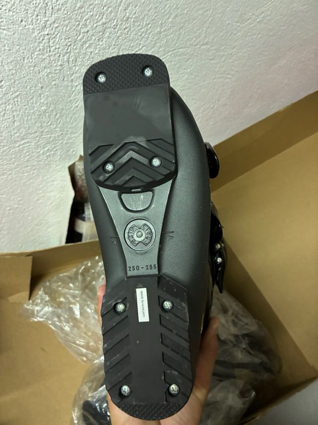 Botas Esquí nueva Nordica T3.1w T25-25.5